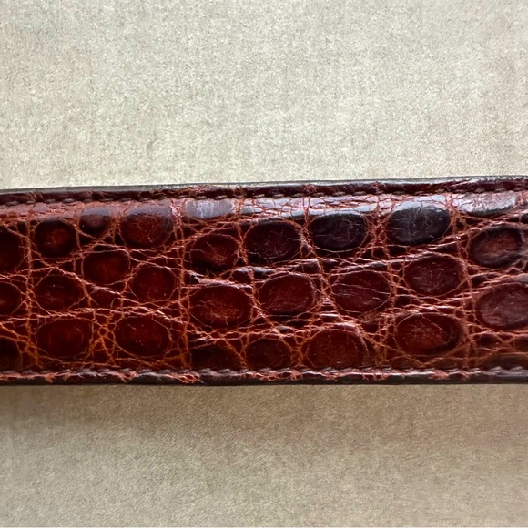 Paul Stuart Genuine Alligator Brown Belt - 36 - Picture 2 of 7